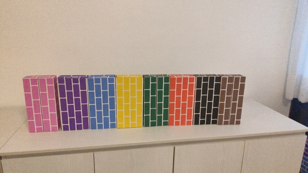 Tijolos Lúdicos em papelão resistente fabricados pelo SIEL